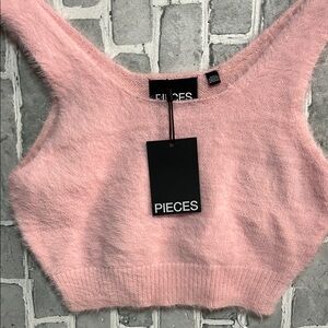 Pink Fitted Crop Tank Top by